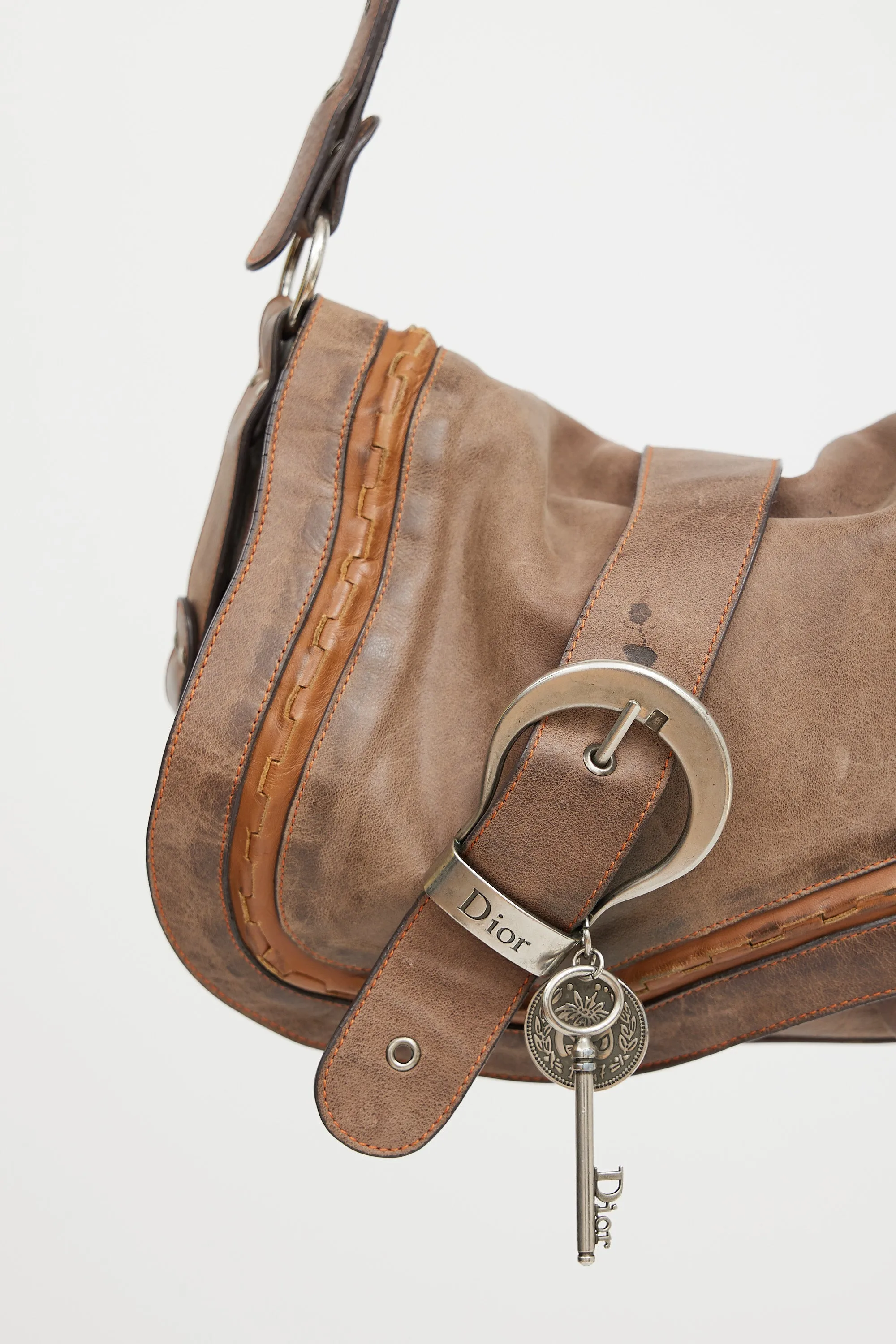 2006 Brown Leather Gaucho Saddle Shoulder Bag