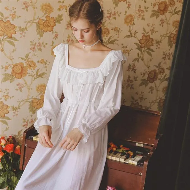 2019 Autumn Sleepwear Vintage White Cotton Nightgown Plus Size Women Home Wear Night Dress Ladies Nightwear Lingerie Nighty T534