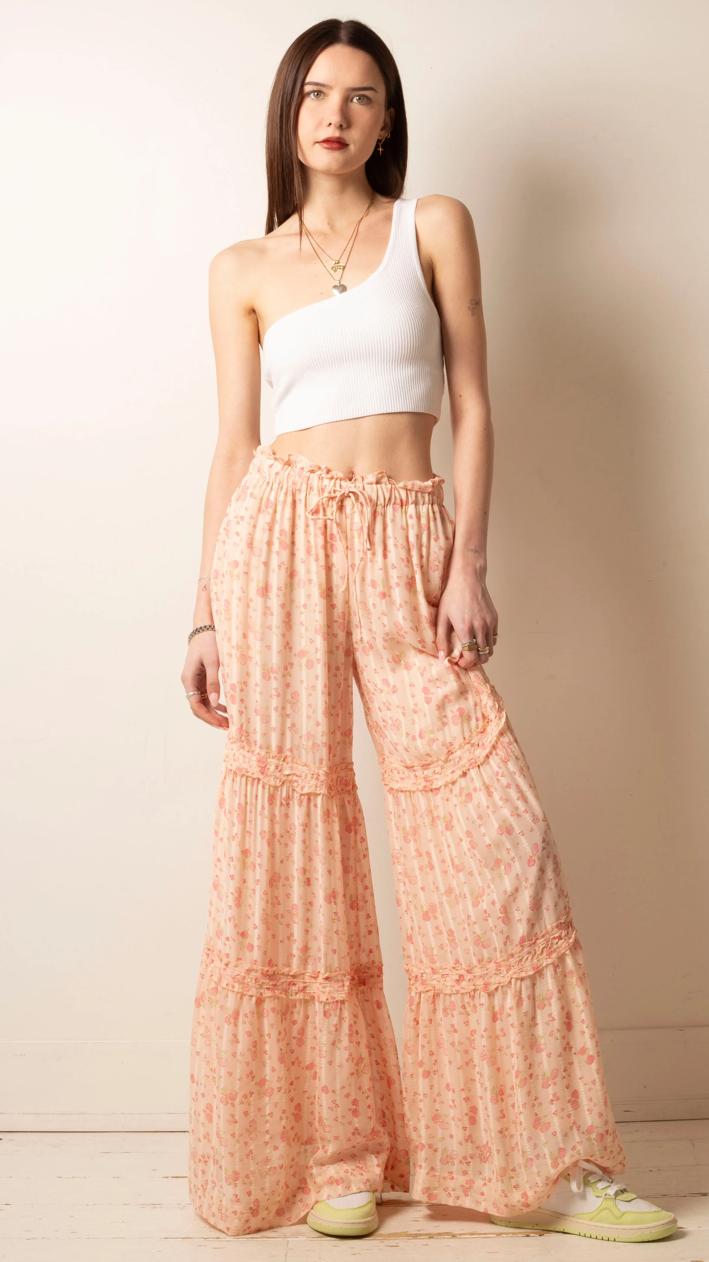 One Shoulder Fitted Crop - White