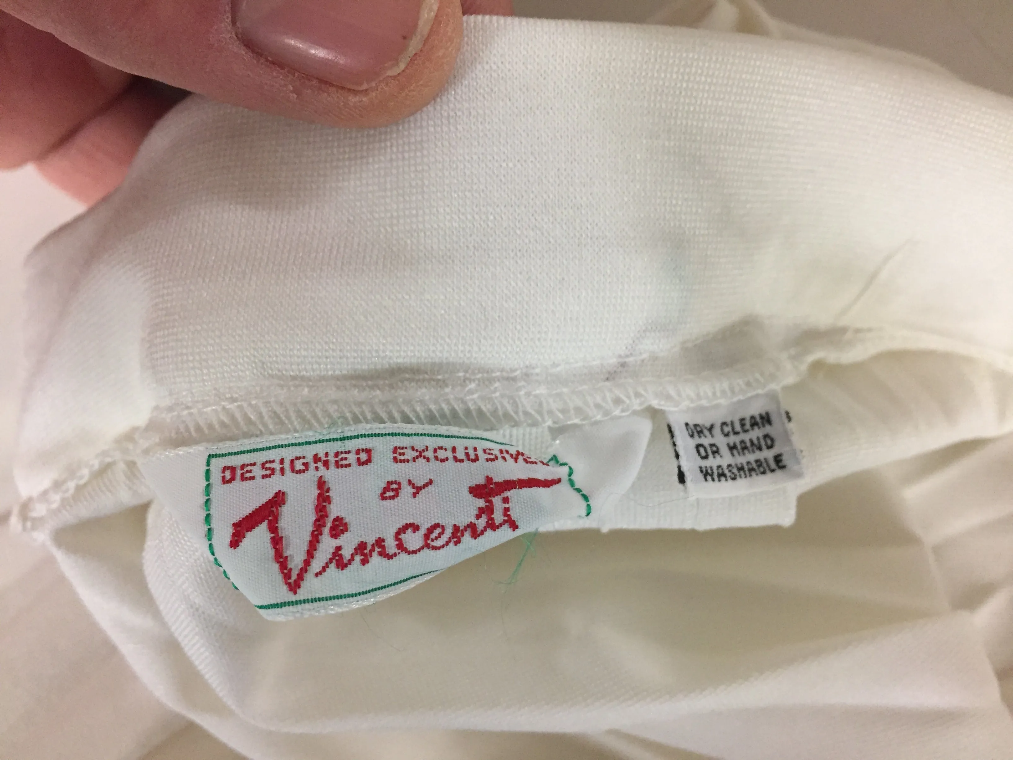 Stunning 1970's White Pleated Gaucho Pants Designed By Vincenti